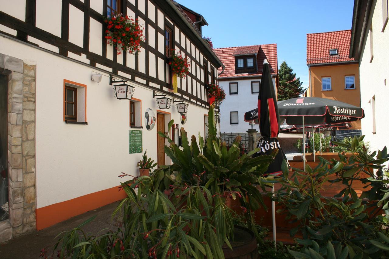 & Zur Linde Hotel 3*