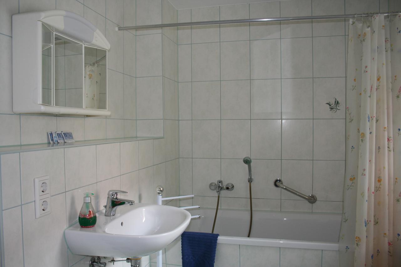 & Zur Linde 3* Hermsdorf (Thuringia)